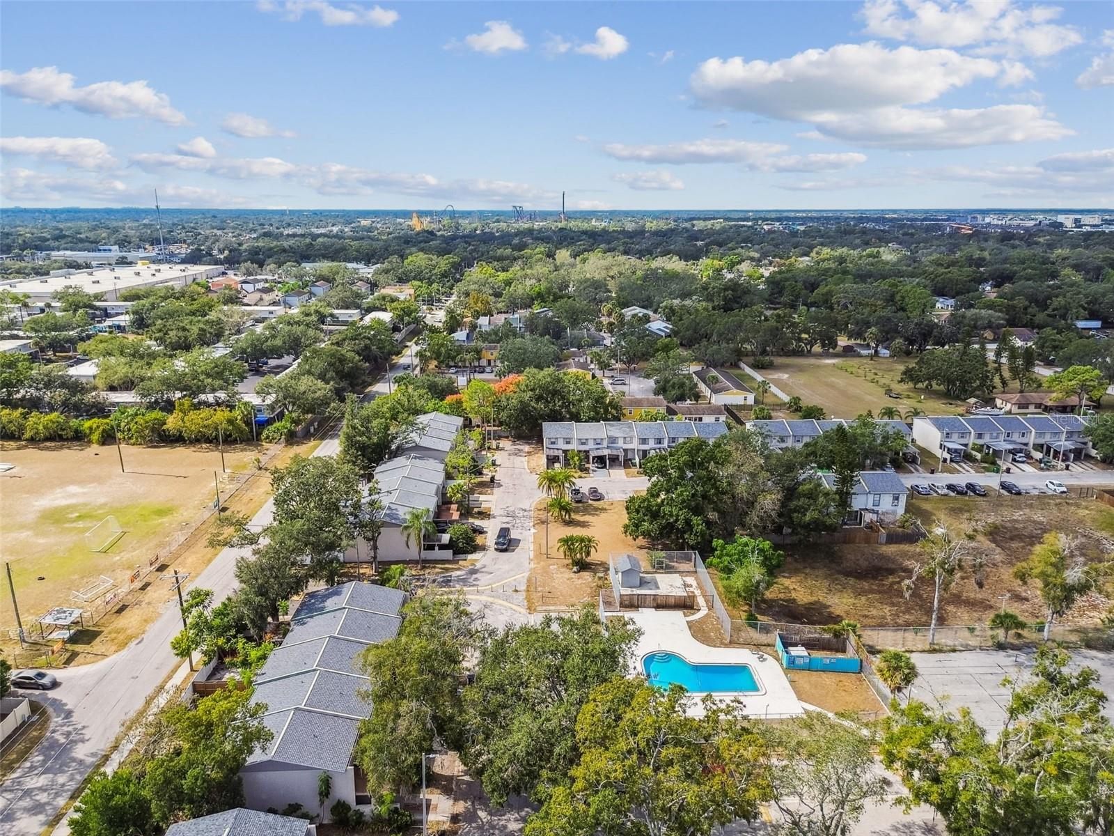 5264 TENNIS COURT CIR #5, TAMPA, FL, 33617