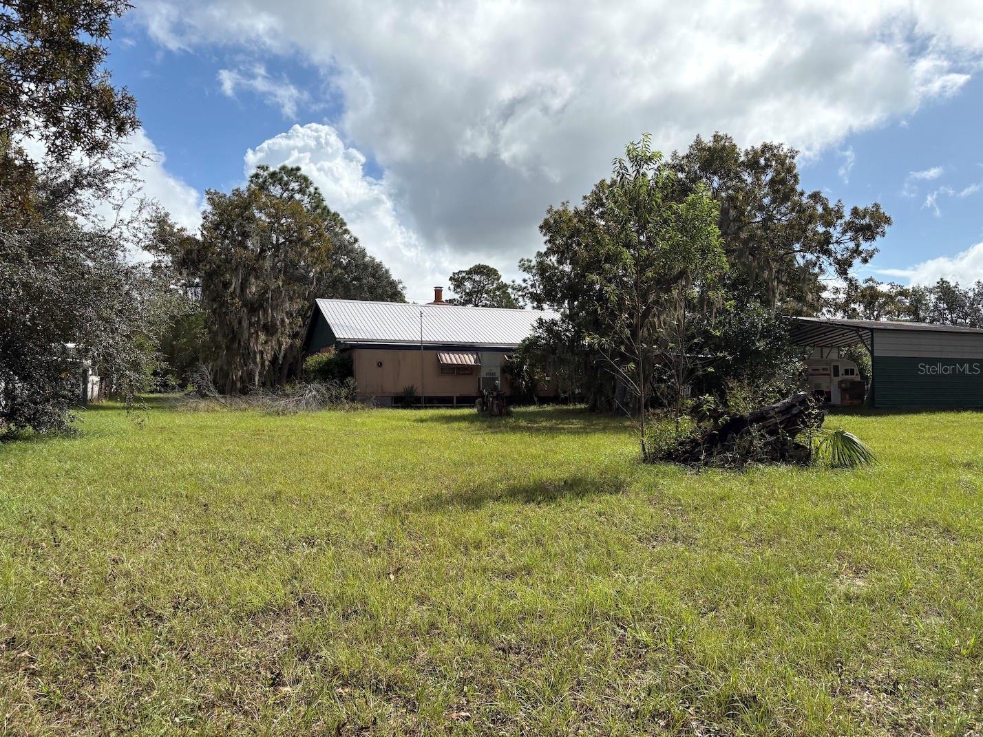 TB8436611 Property Photo