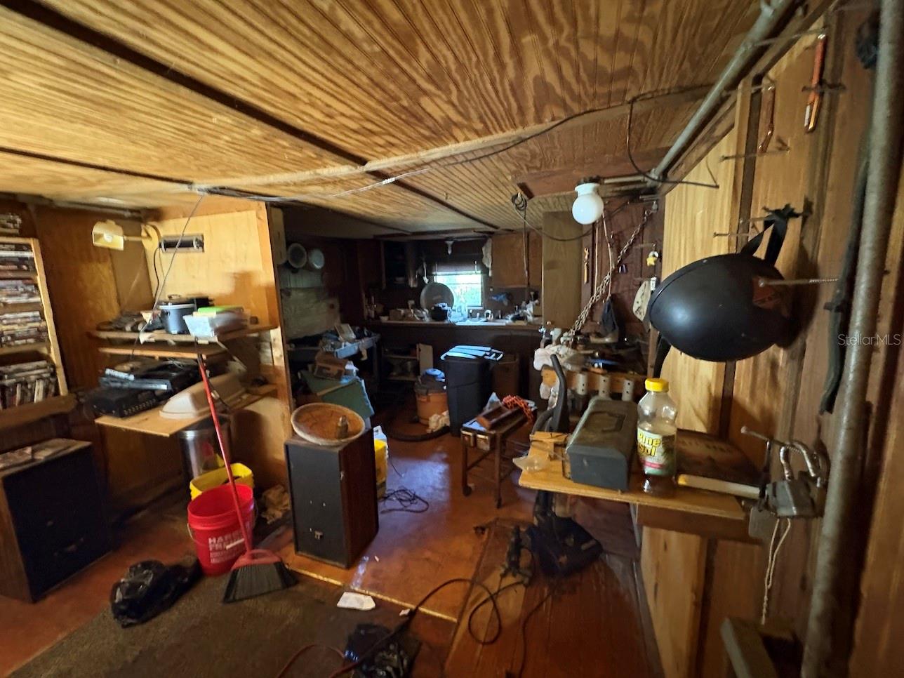 TB8436611 Property Photo