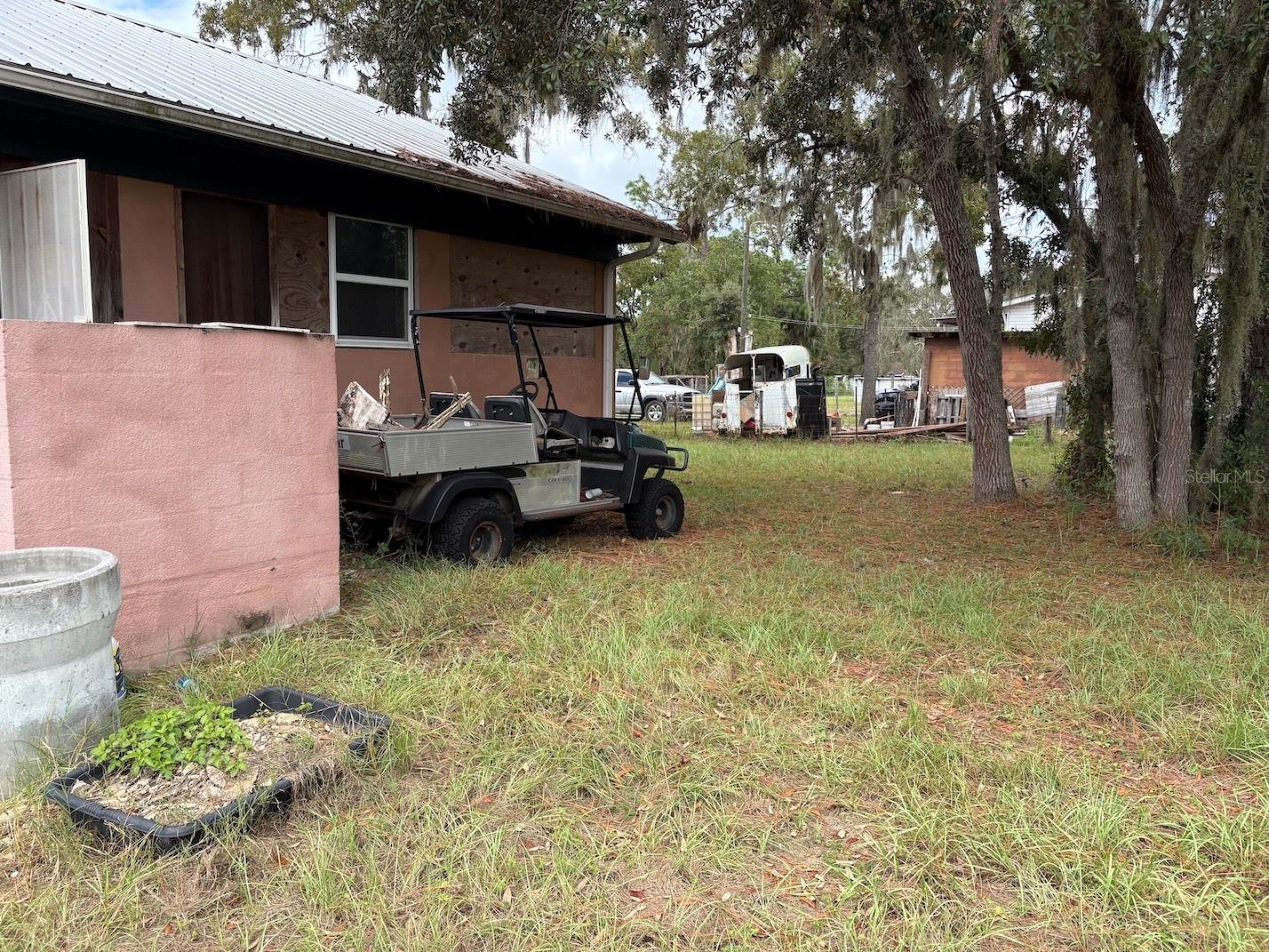 TB8436611 Property Photo