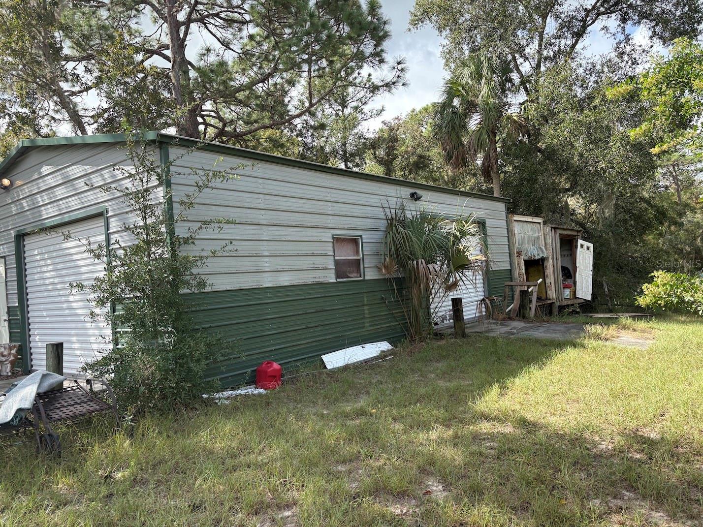 TB8436611 Property Photo