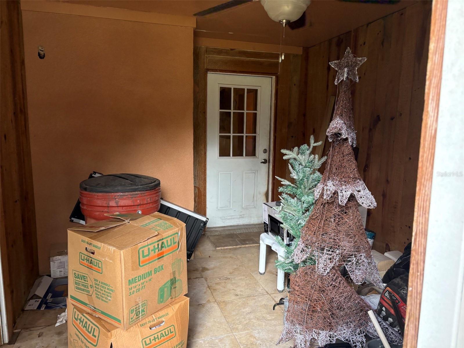 TB8436611 Property Photo