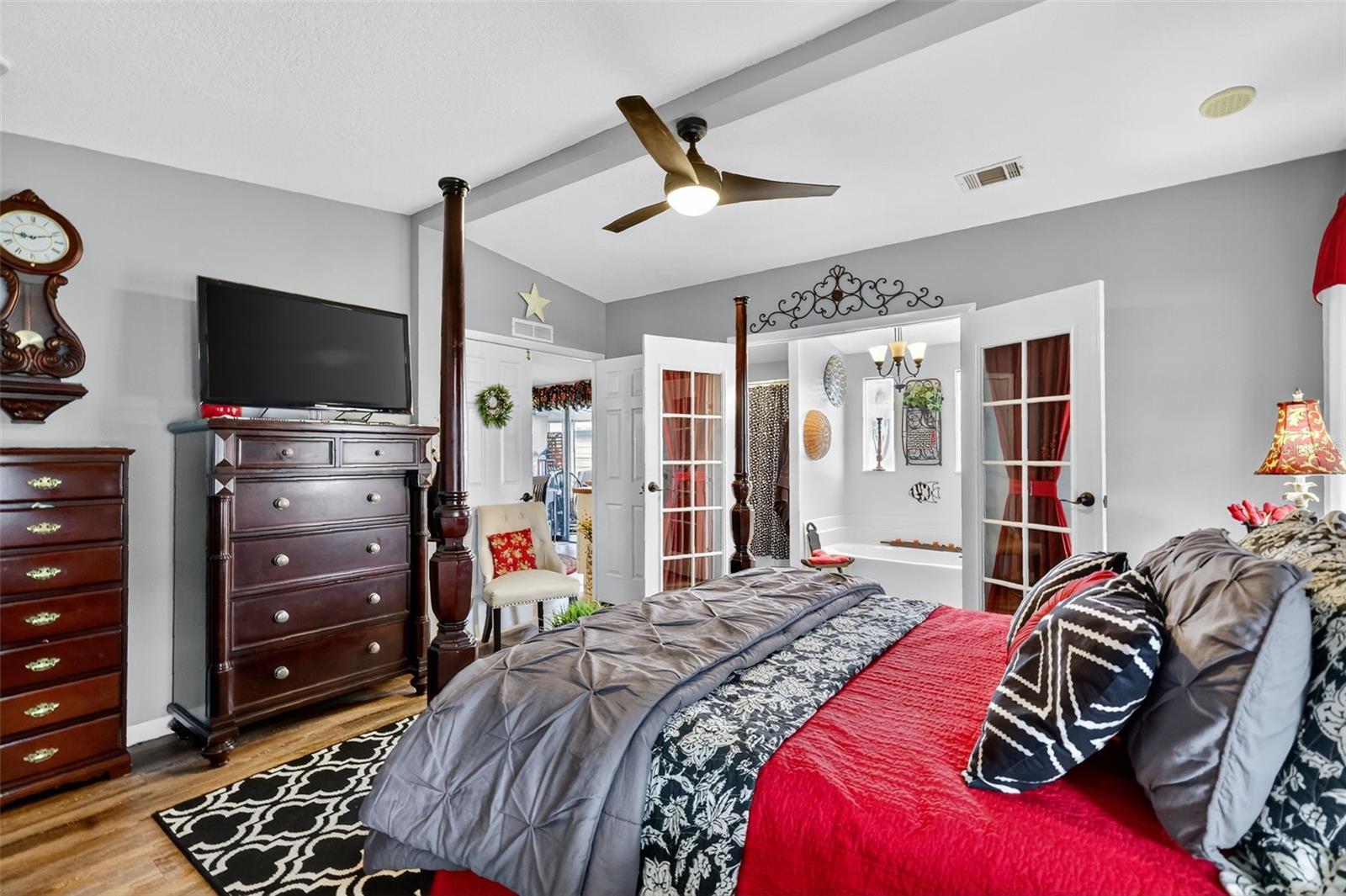 1715 LILLY LN, LADY LAKE, FL, 32159