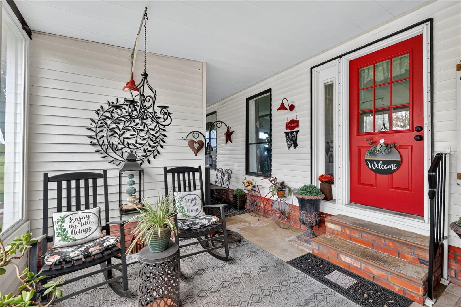 1715 LILLY LN, LADY LAKE, FL, 32159