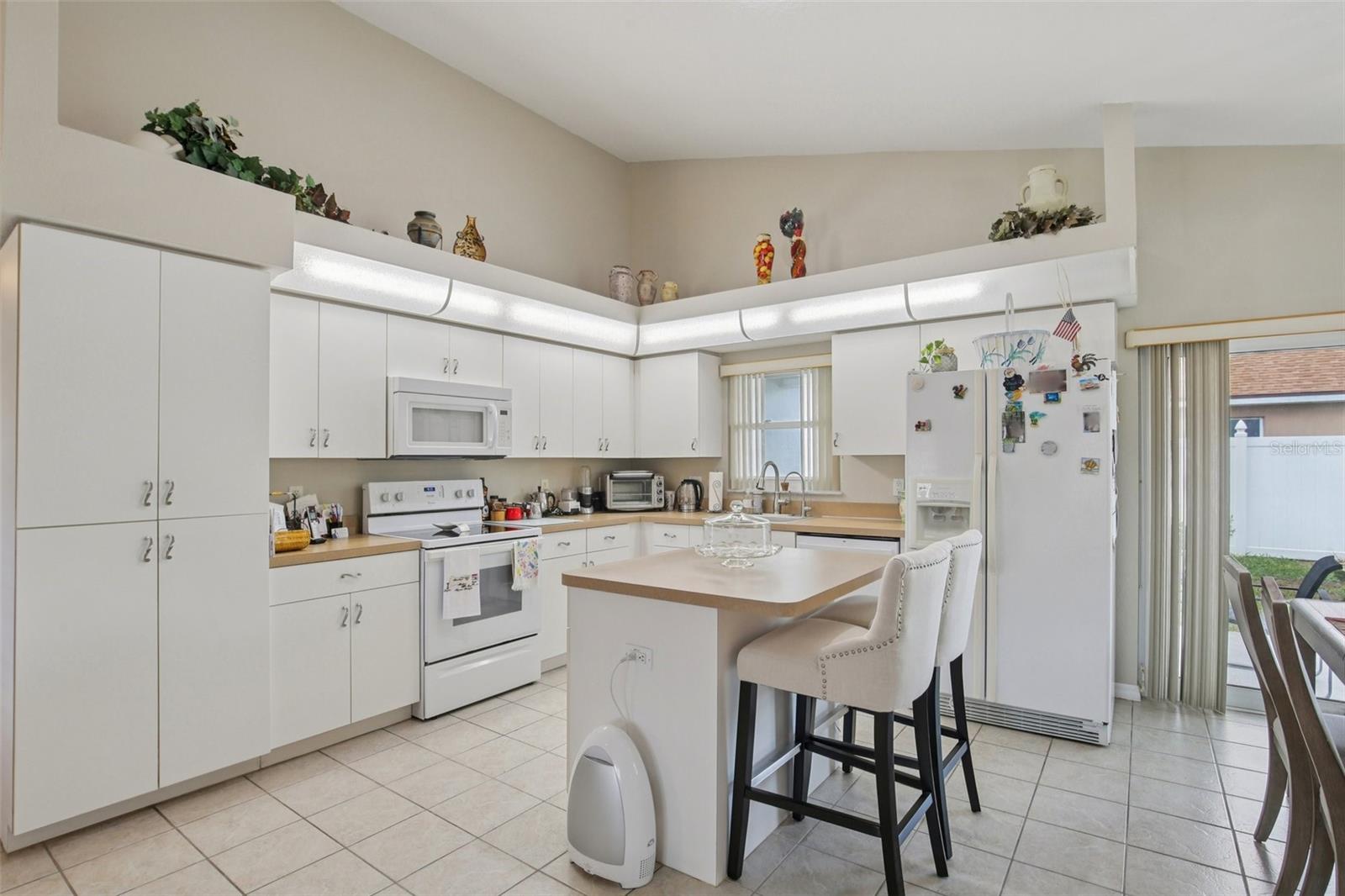 8207 NATIONAL DR, PORT RICHEY, FL, 34668