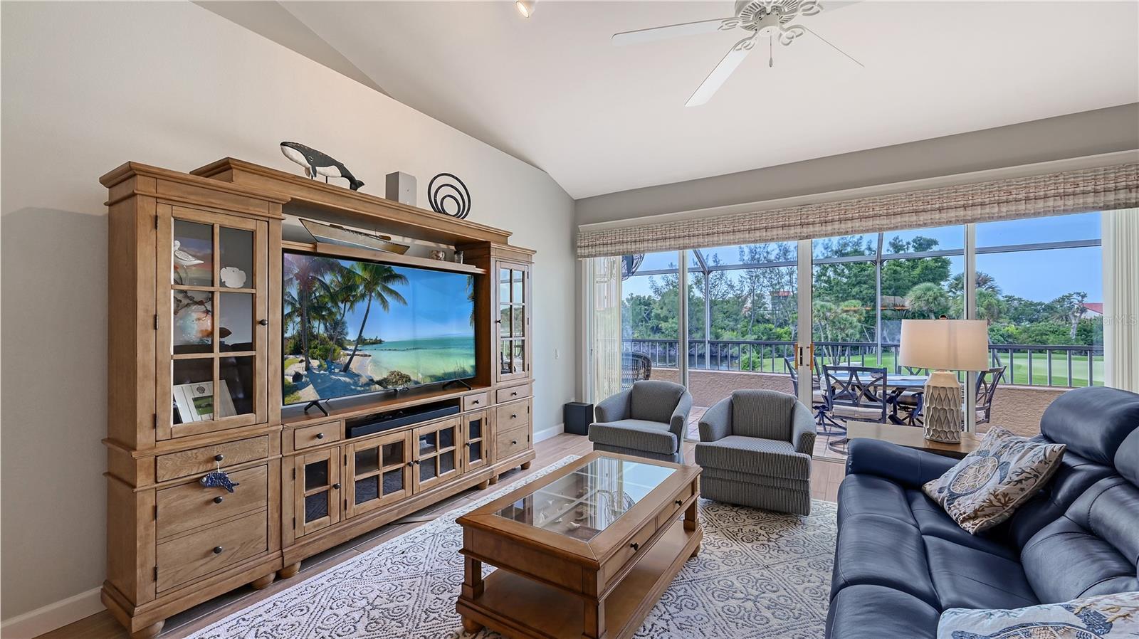 2013 HARBOUR LINKS DR #2013, LONGBOAT KEY, FL, 34228