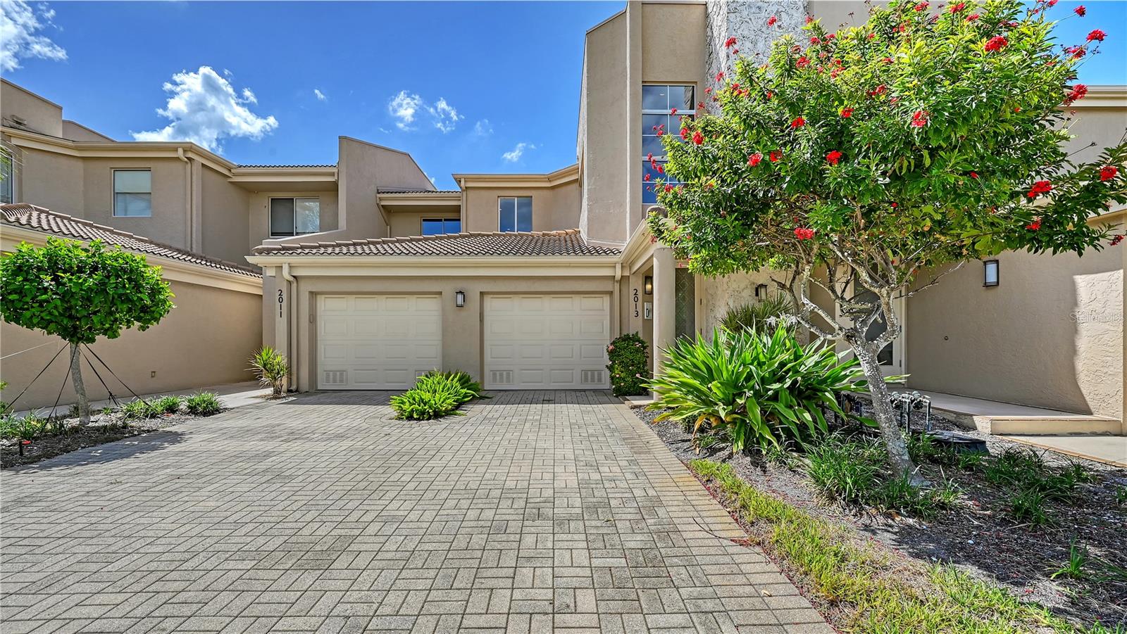 2013 HARBOUR LINKS DR #2013, LONGBOAT KEY, FL, 34228