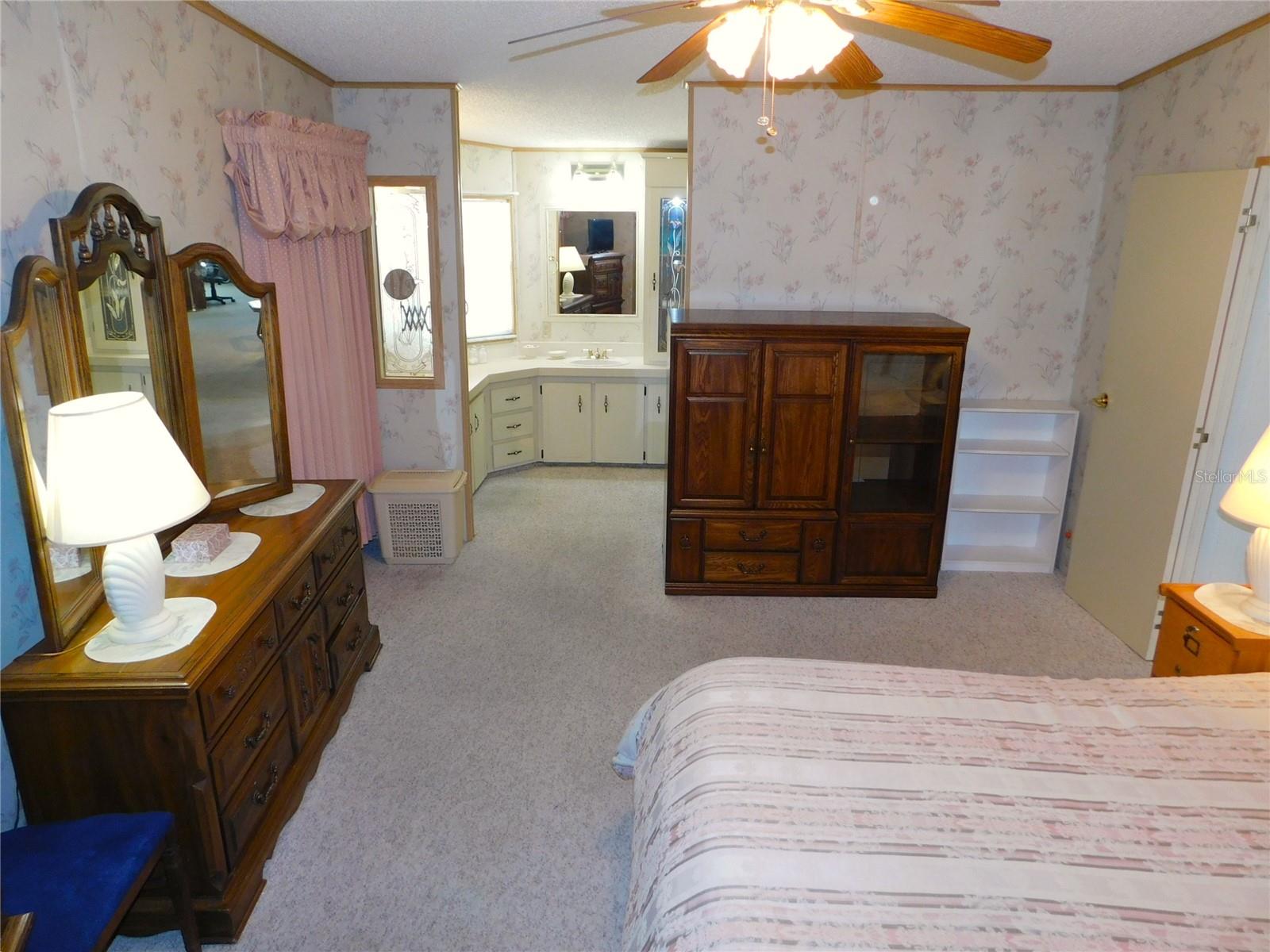 36819 KIOWA AVE, ZEPHYRHILLS, FL, 33542