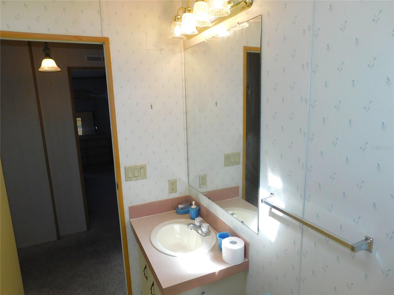 36819 KIOWA AVE, ZEPHYRHILLS, FL, 33542