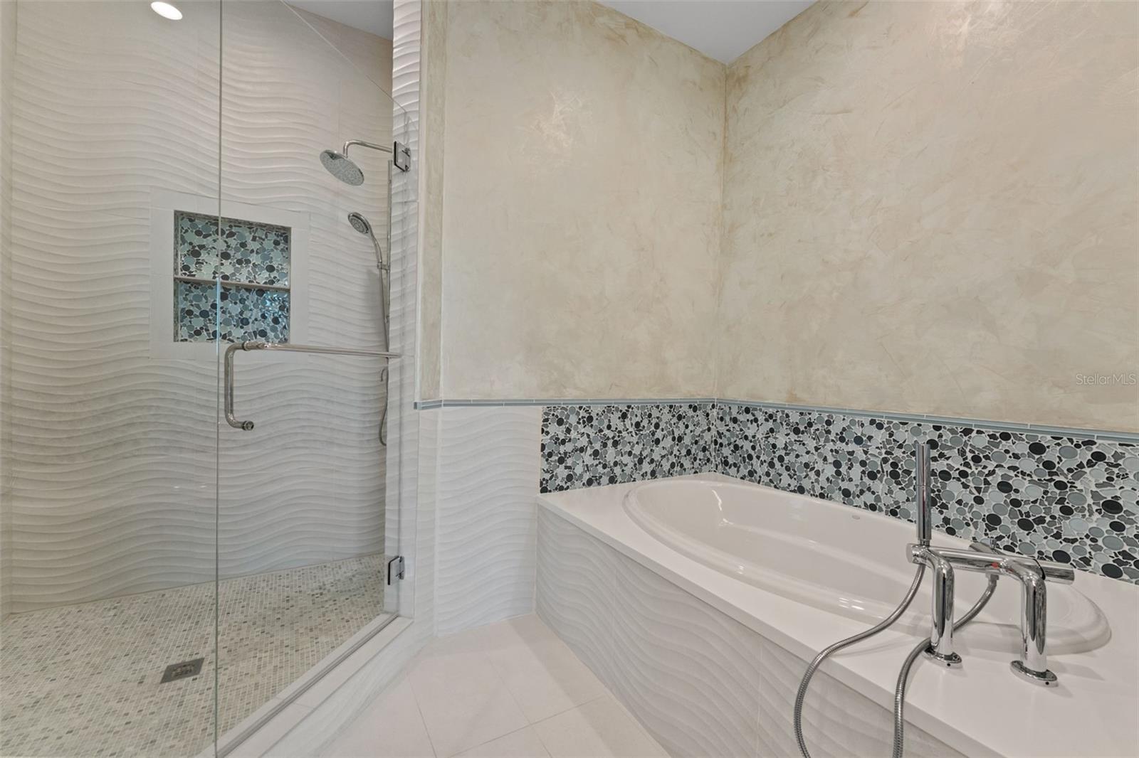 1209 E CUMBERLAND AVE #2802, TAMPA, FL, 33602