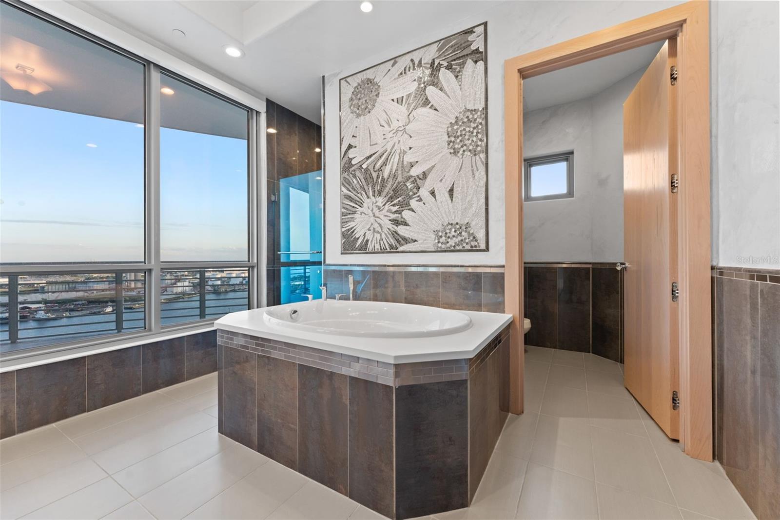 1209 E CUMBERLAND AVE #2802, TAMPA, FL, 33602