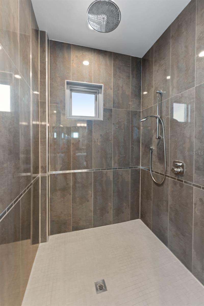 1209 E CUMBERLAND AVE #2802, TAMPA, FL, 33602