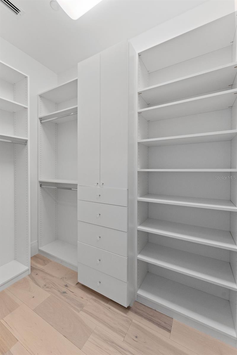 1209 E CUMBERLAND AVE #2802, TAMPA, FL, 33602