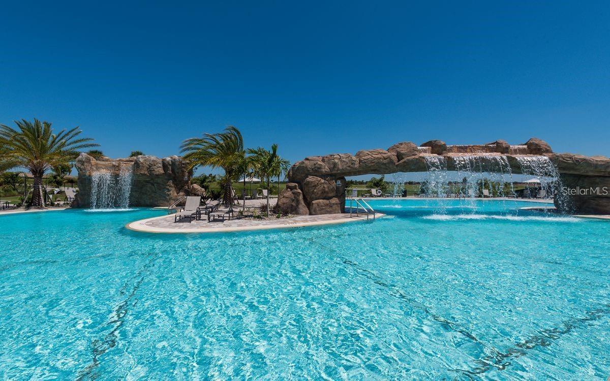 17724 GAWTHROP DR #208, BRADENTON, FL, 34211