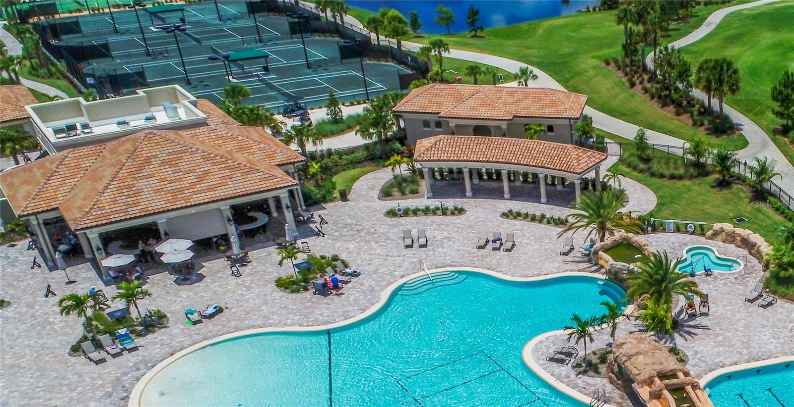 17724 GAWTHROP DR #208, BRADENTON, FL, 34211