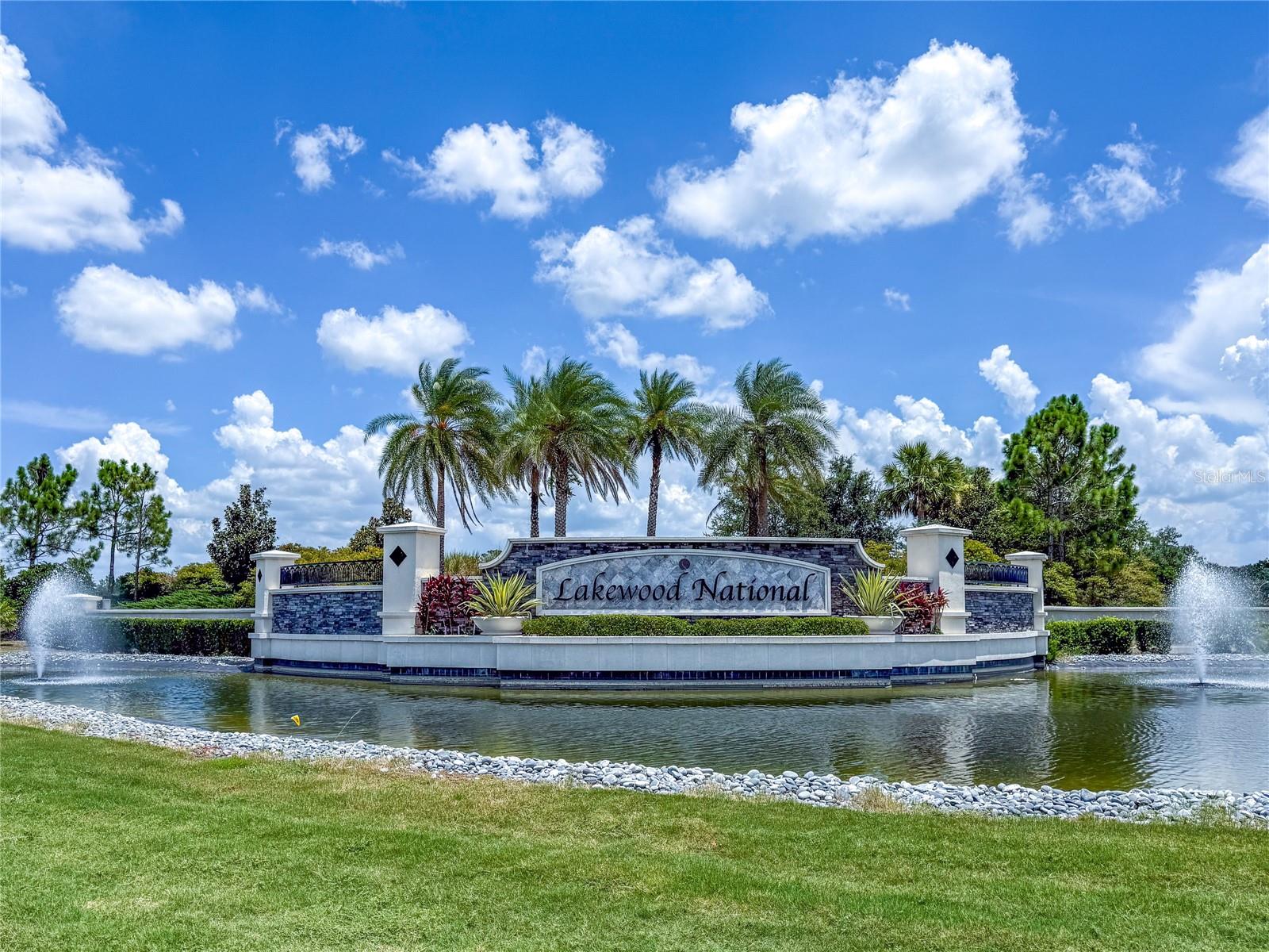 17724 GAWTHROP DR #208, BRADENTON, FL, 34211