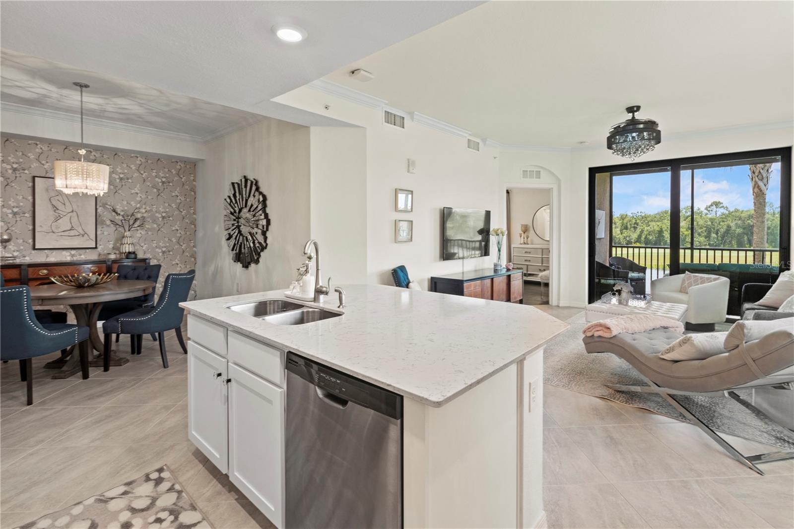 17724 GAWTHROP DR #208, BRADENTON, FL, 34211