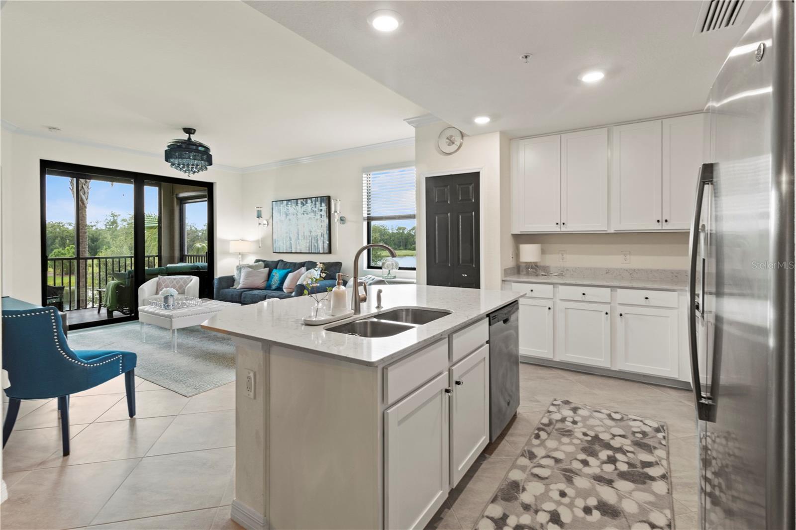 17724 GAWTHROP DR #208, BRADENTON, FL, 34211