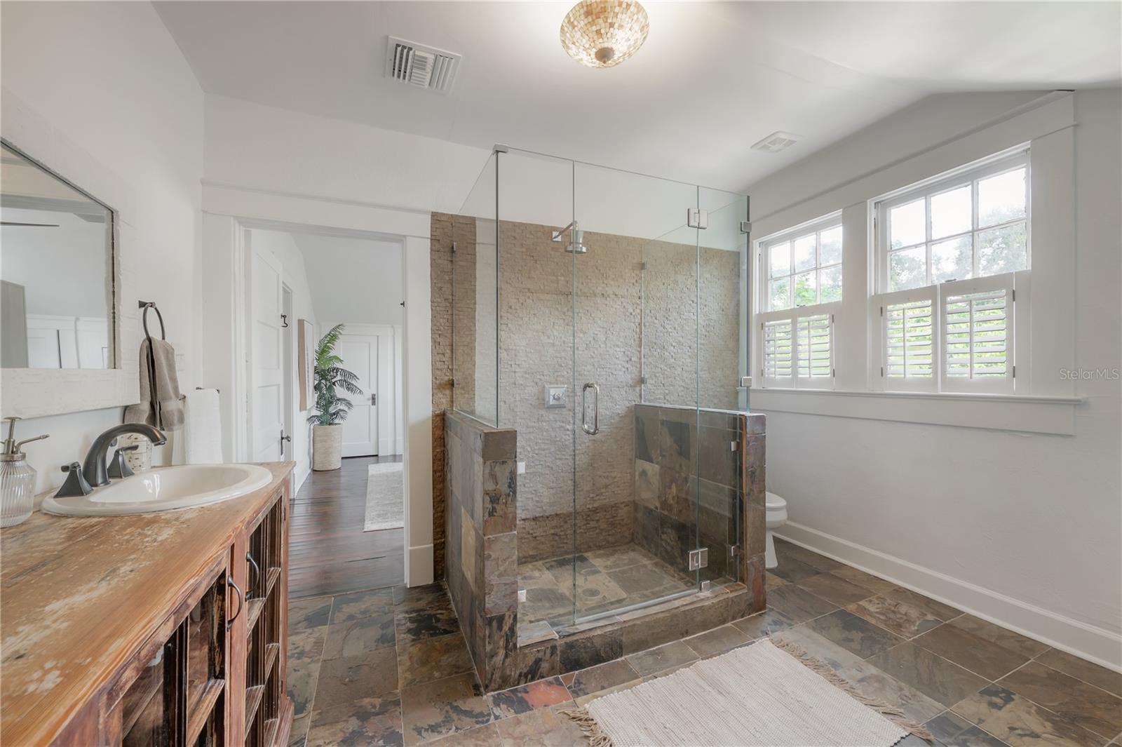 3115 W SAN JUAN ST, TAMPA, FL, 33629