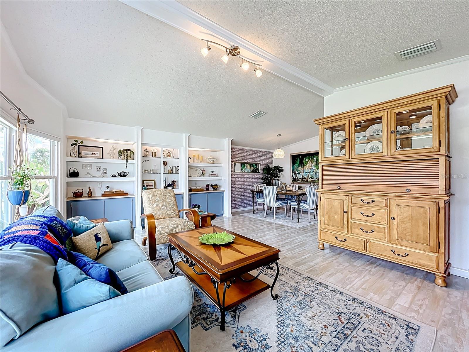 3233 MYAKKA RIVER RD, TAVARES, FL, 32778