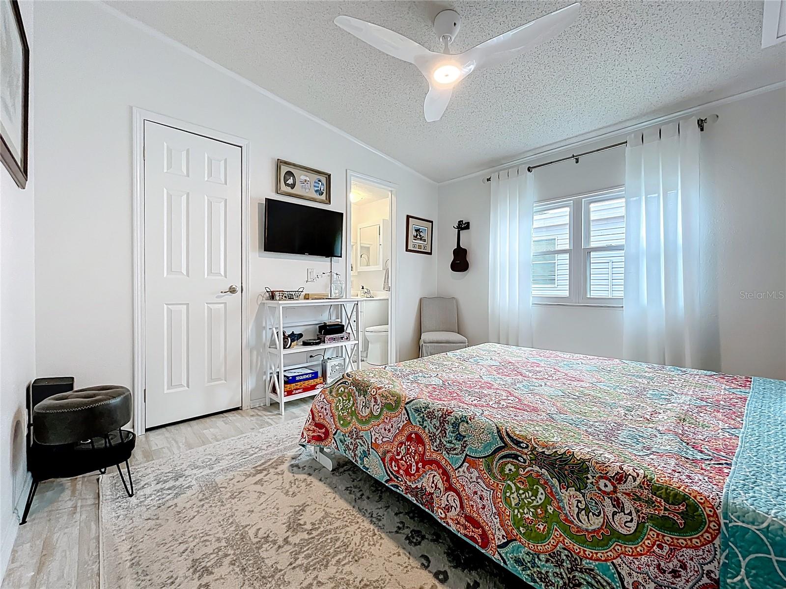 3233 MYAKKA RIVER RD, TAVARES, FL, 32778