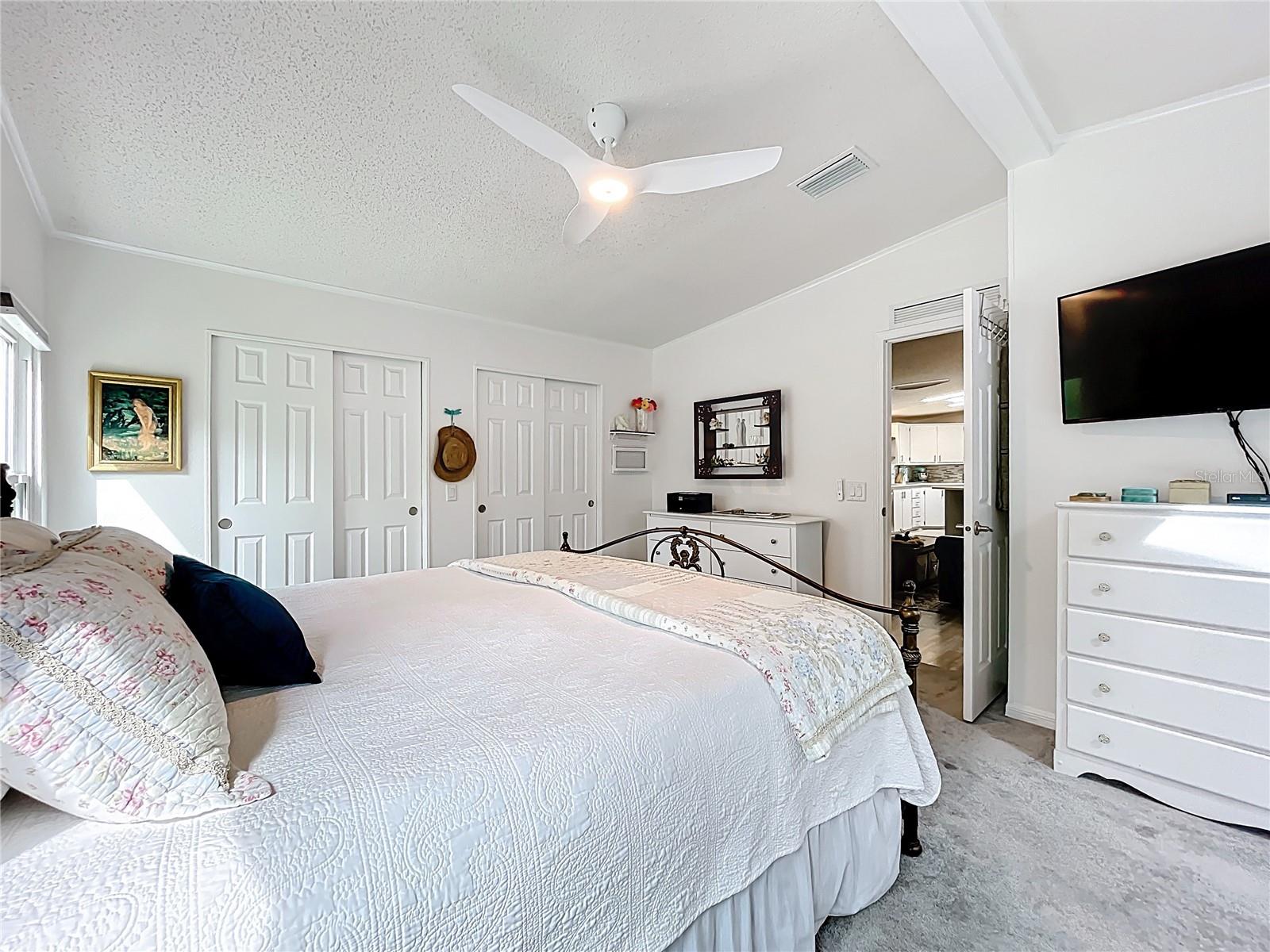 3233 MYAKKA RIVER RD, TAVARES, FL, 32778