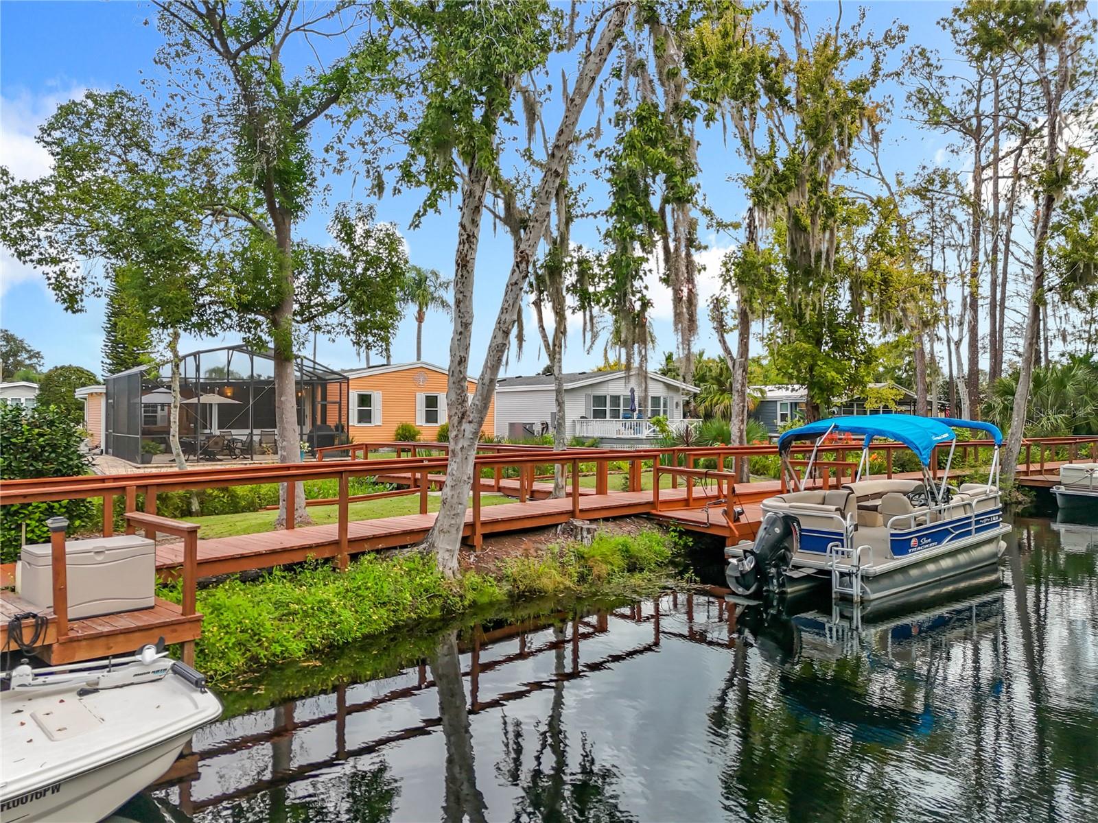 3233 MYAKKA RIVER RD, TAVARES, FL, 32778