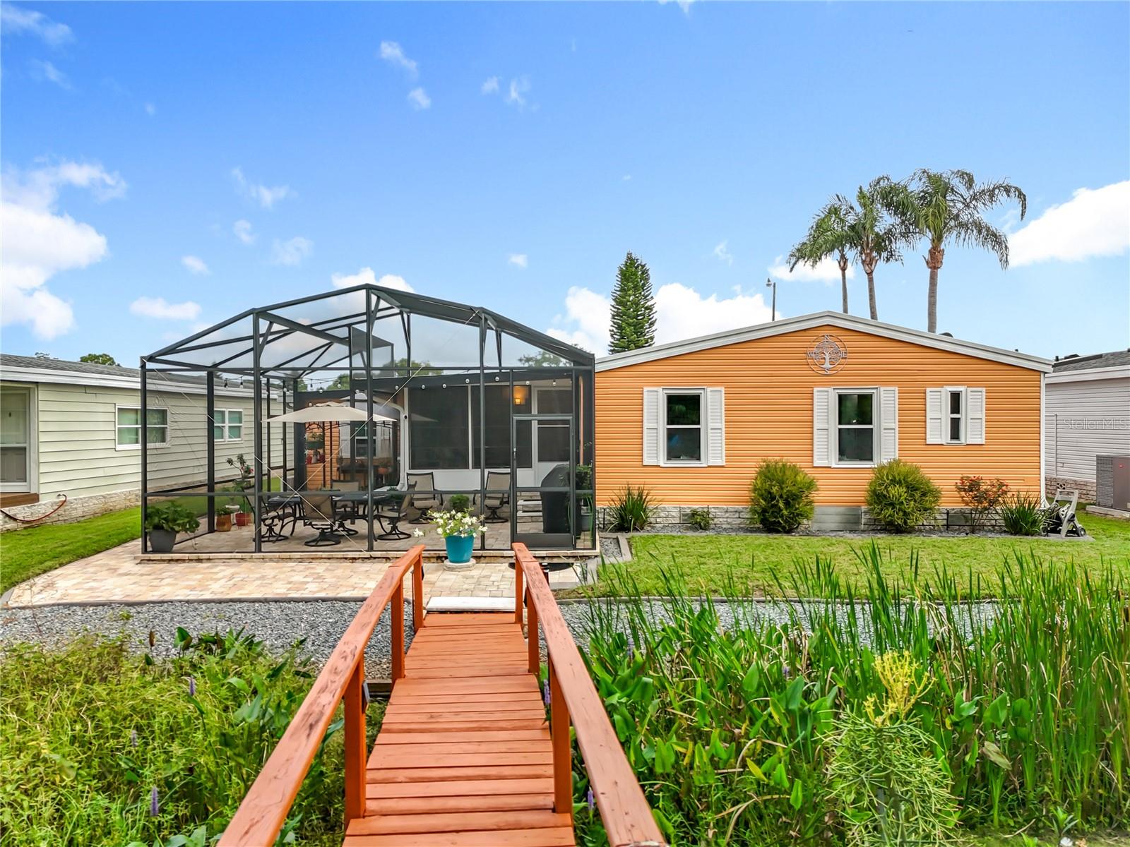 3233 MYAKKA RIVER RD, TAVARES, FL, 32778