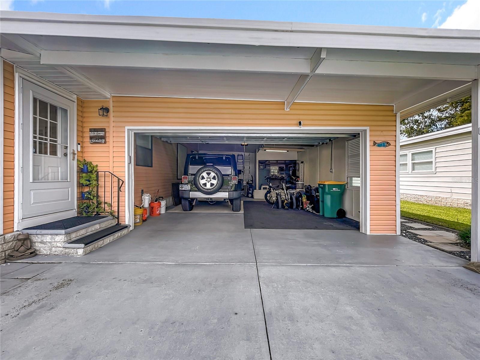 3233 MYAKKA RIVER RD, TAVARES, FL, 32778