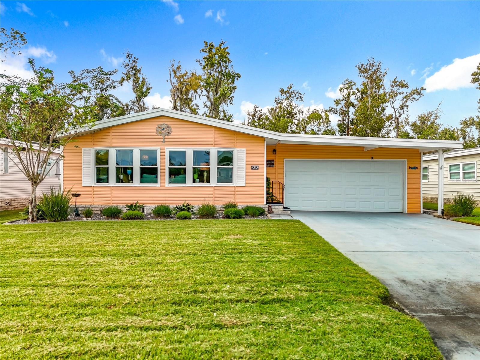3233 MYAKKA RIVER RD, TAVARES, FL, 32778