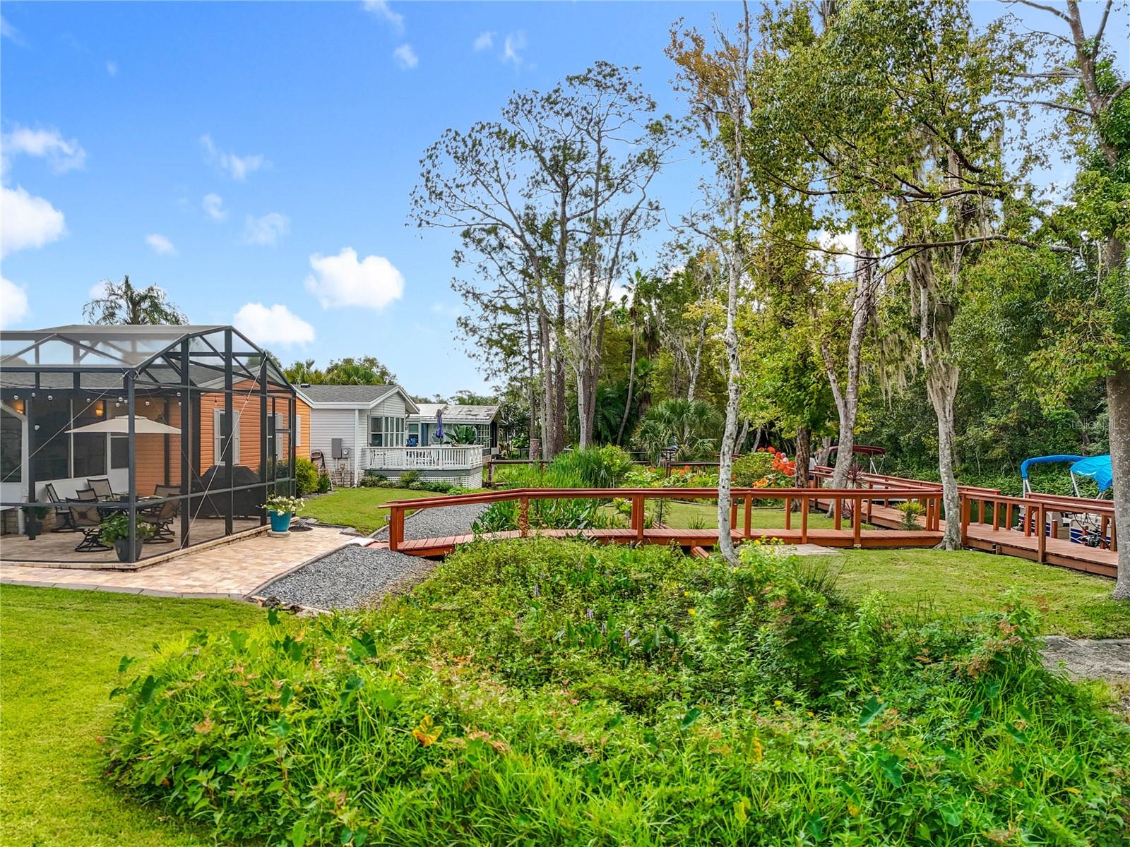 3233 MYAKKA RIVER RD, TAVARES, FL, 32778