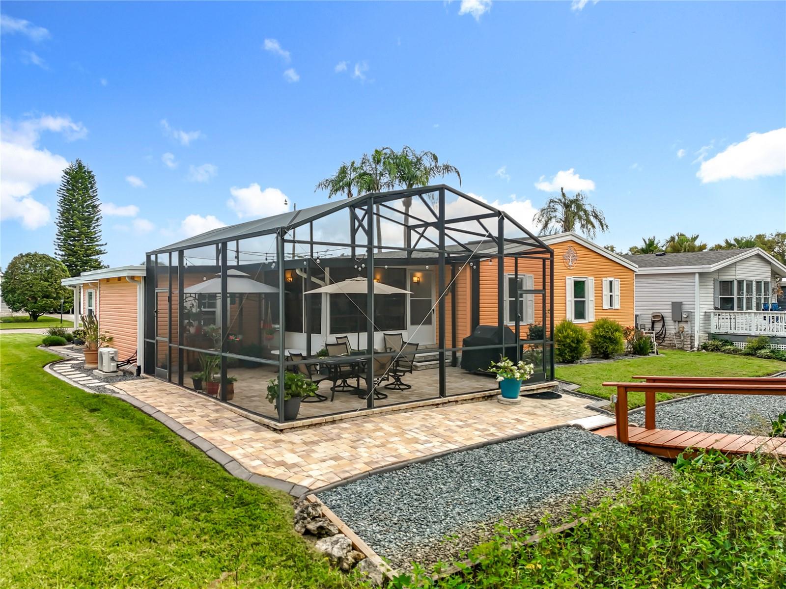 3233 MYAKKA RIVER RD, TAVARES, FL, 32778