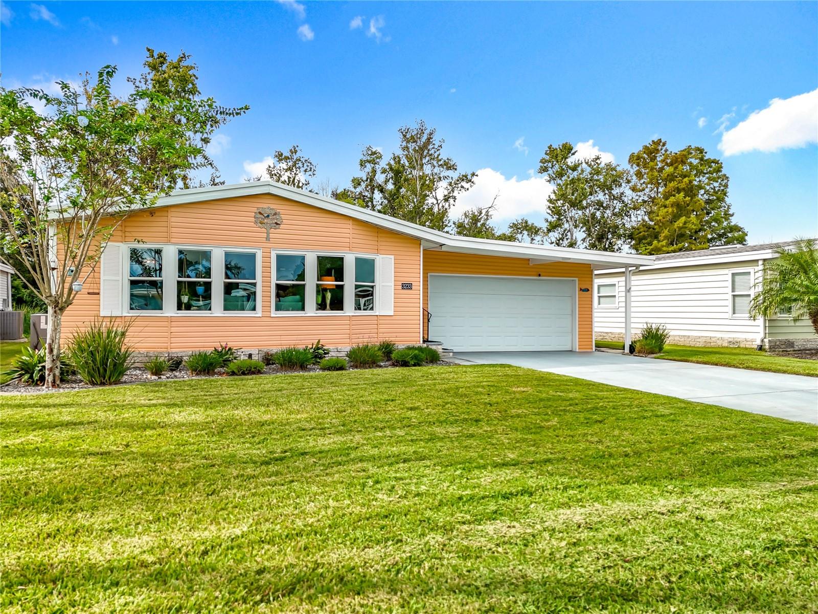 3233 MYAKKA RIVER RD, TAVARES, FL, 32778