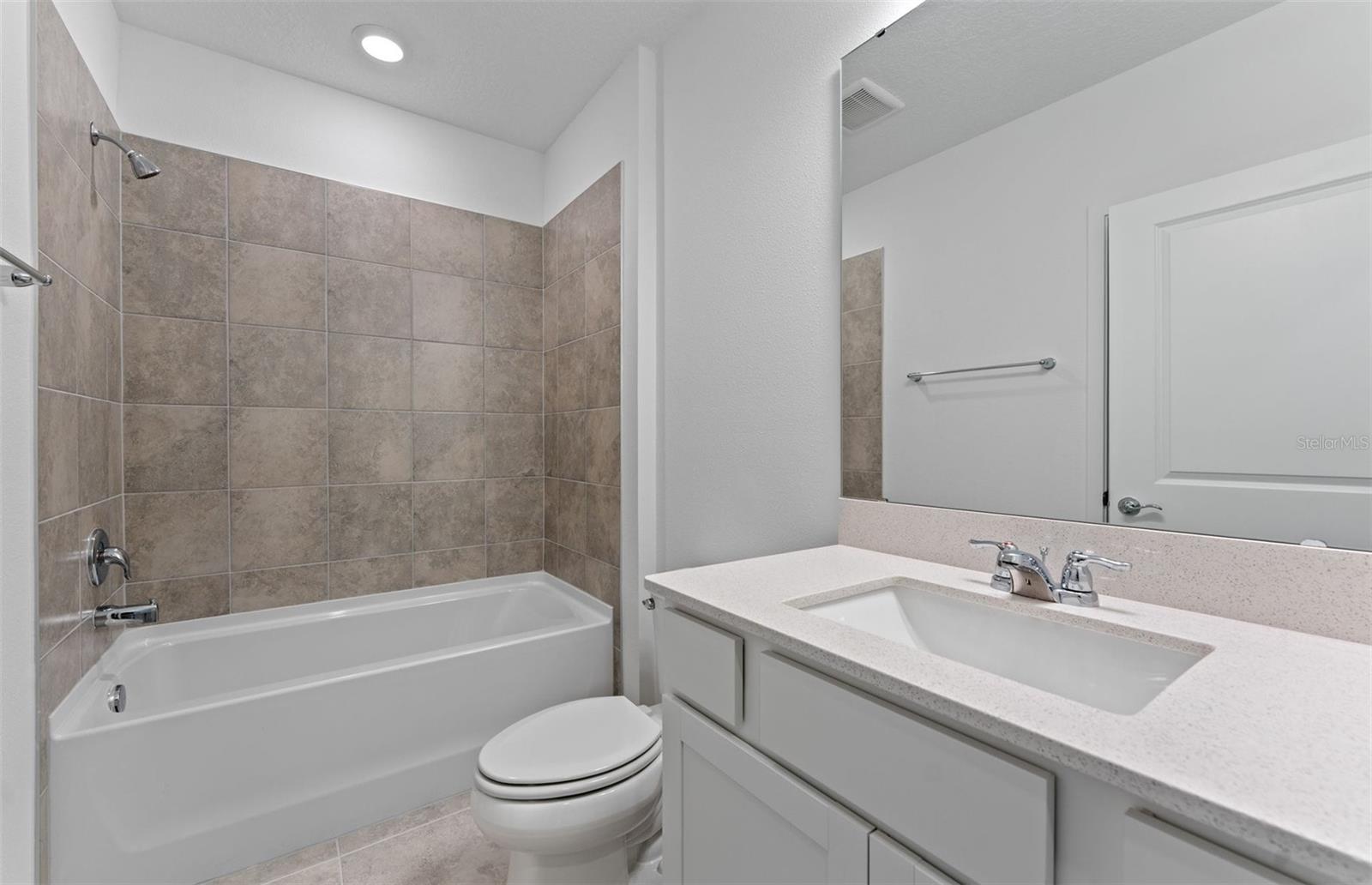 9021 WILDLIGHT TRL, WILDWOOD, FL, 34785