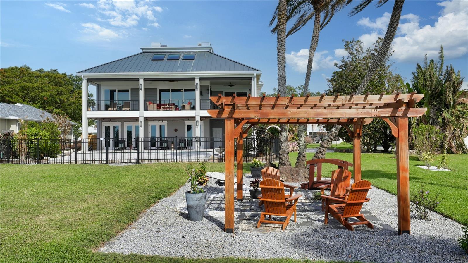 A4668082 Property Photo