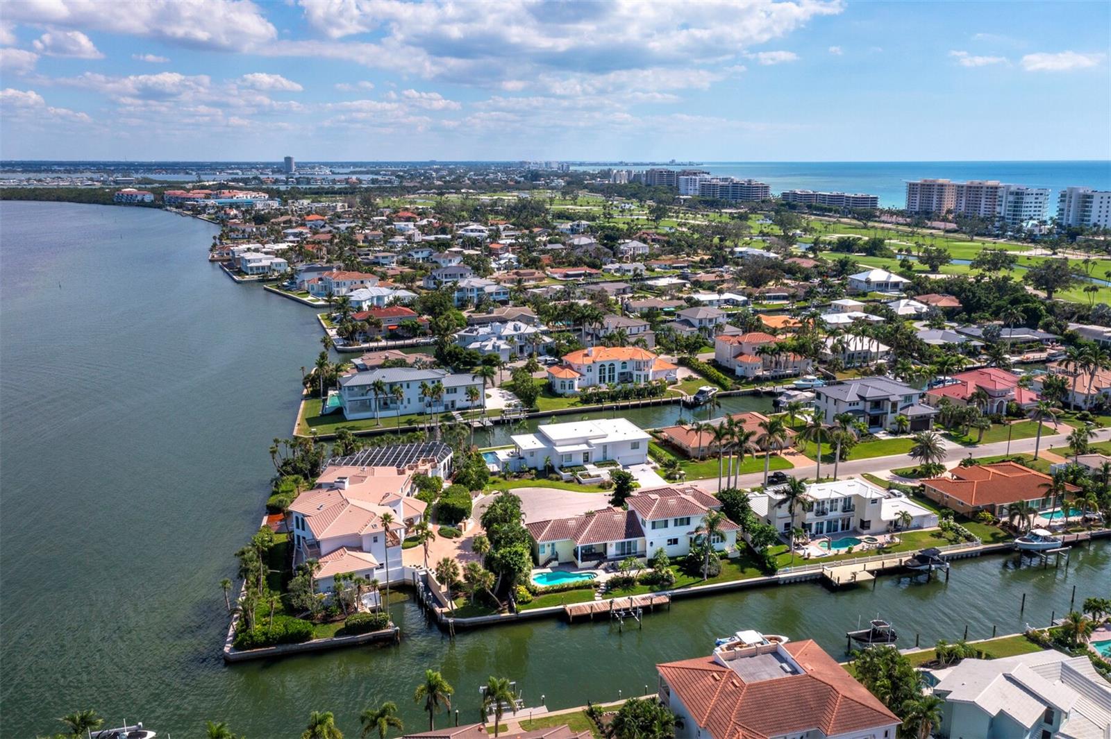 A4668083 Property Photo