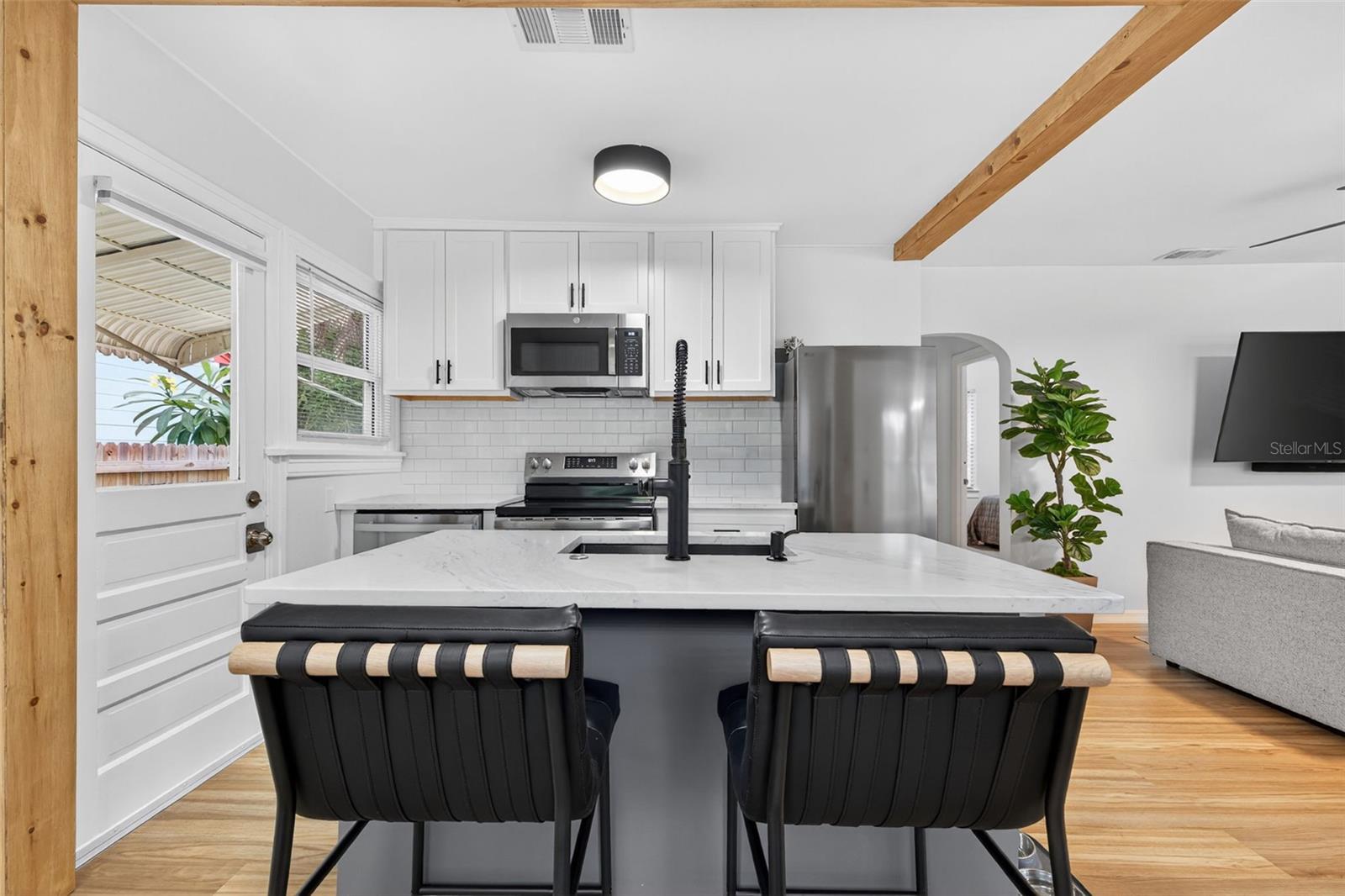 2501 OAKDALE ST S, ST PETERSBURG, FL, 33705