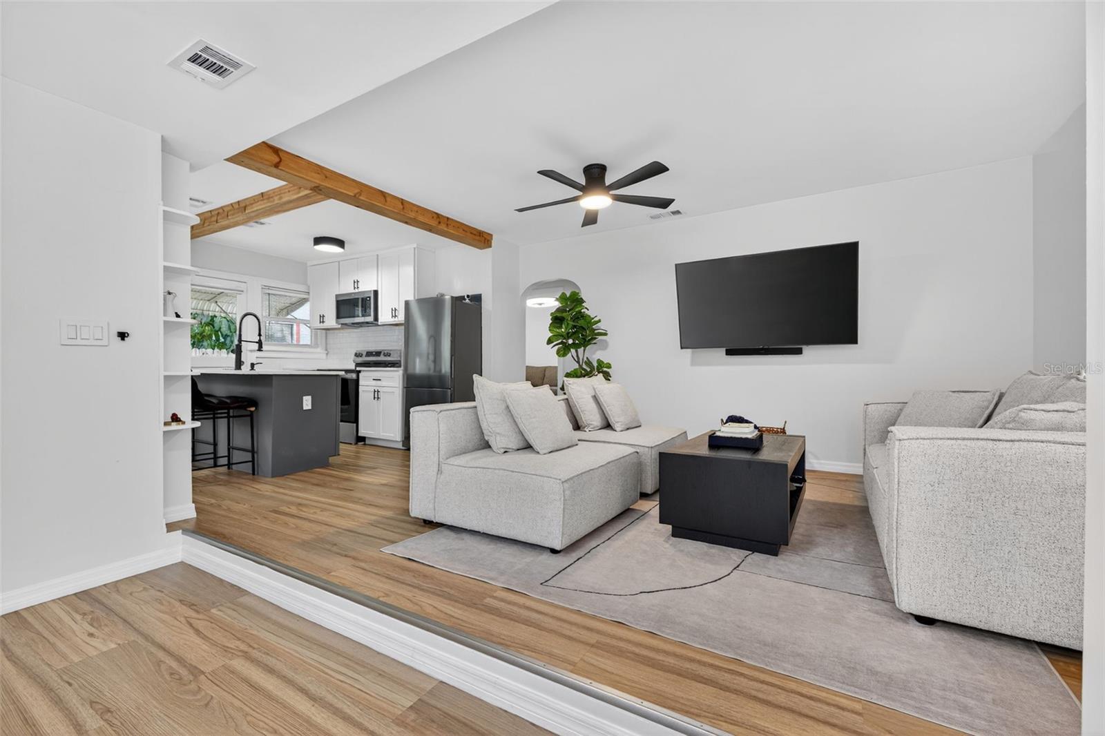 2501 OAKDALE ST S, ST PETERSBURG, FL, 33705