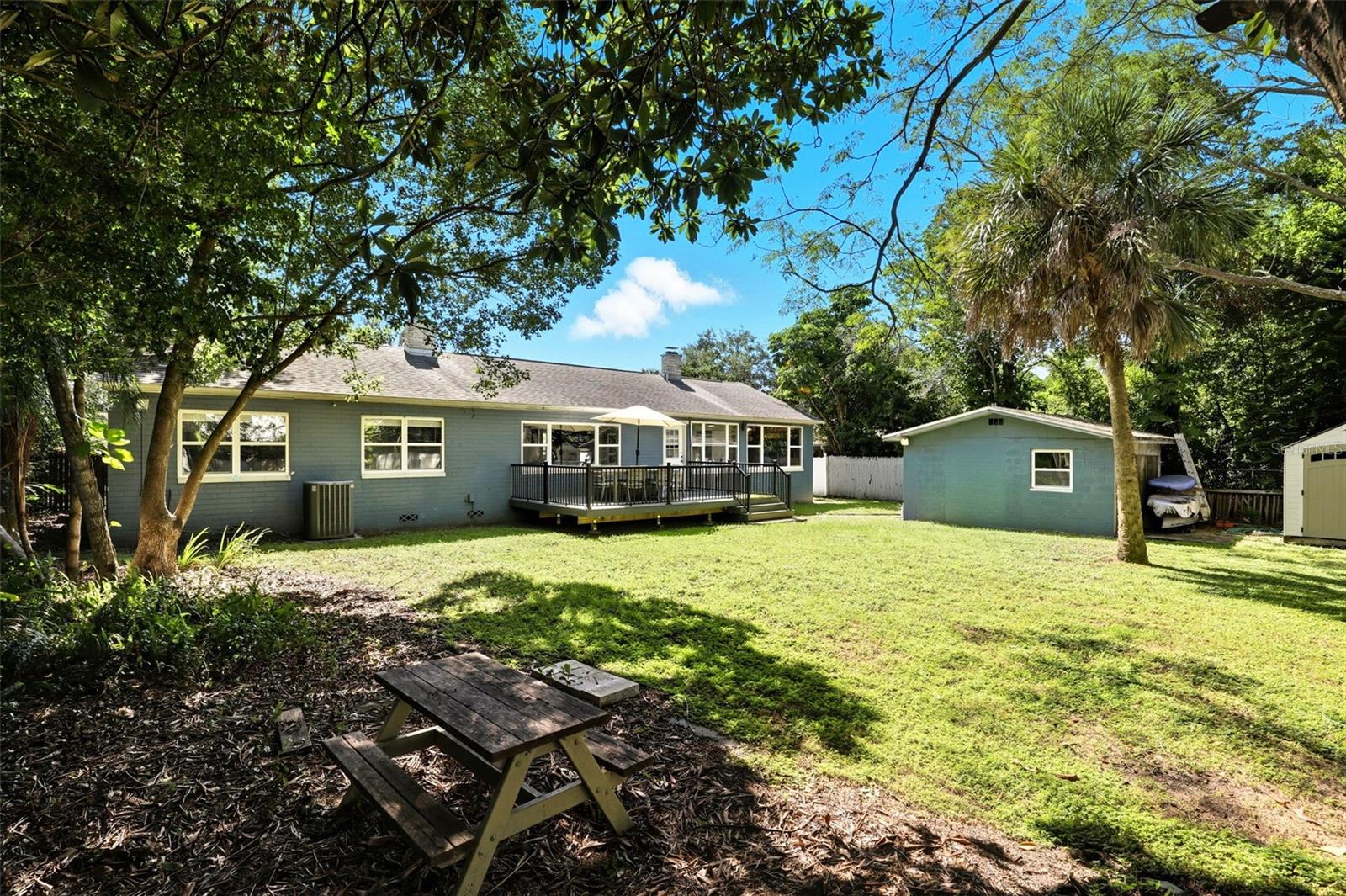 2305 BUCKMINSTER CIR, ORLANDO, FL, 32803