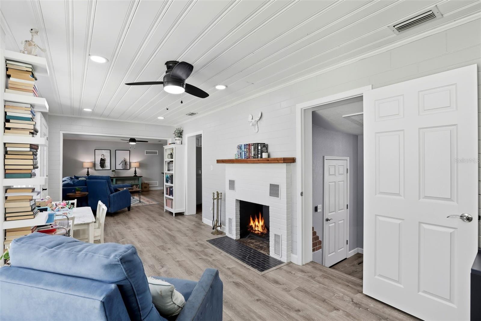 2305 BUCKMINSTER CIR, ORLANDO, FL, 32803