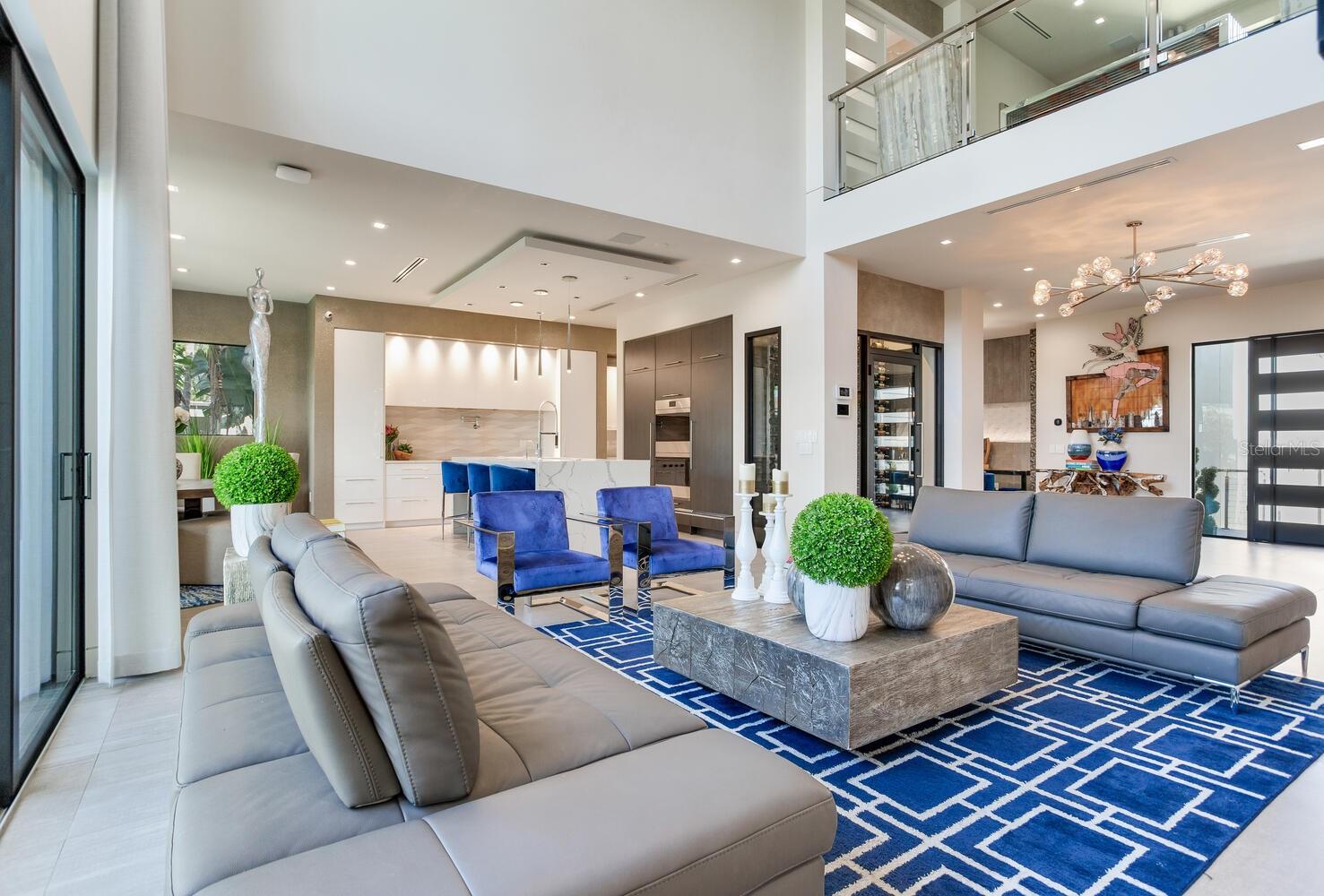 TB8436665 Property Photo