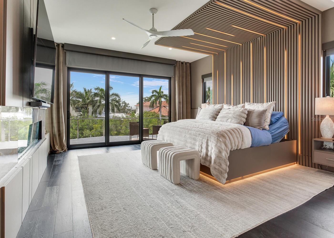 TB8436665 Property Photo