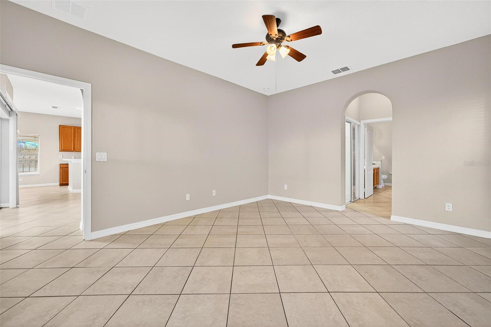 1412 LONGVILLE CIR, TAVARES, FL, 32778