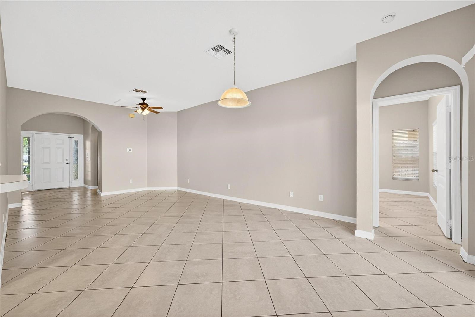 1412 LONGVILLE CIR, TAVARES, FL, 32778