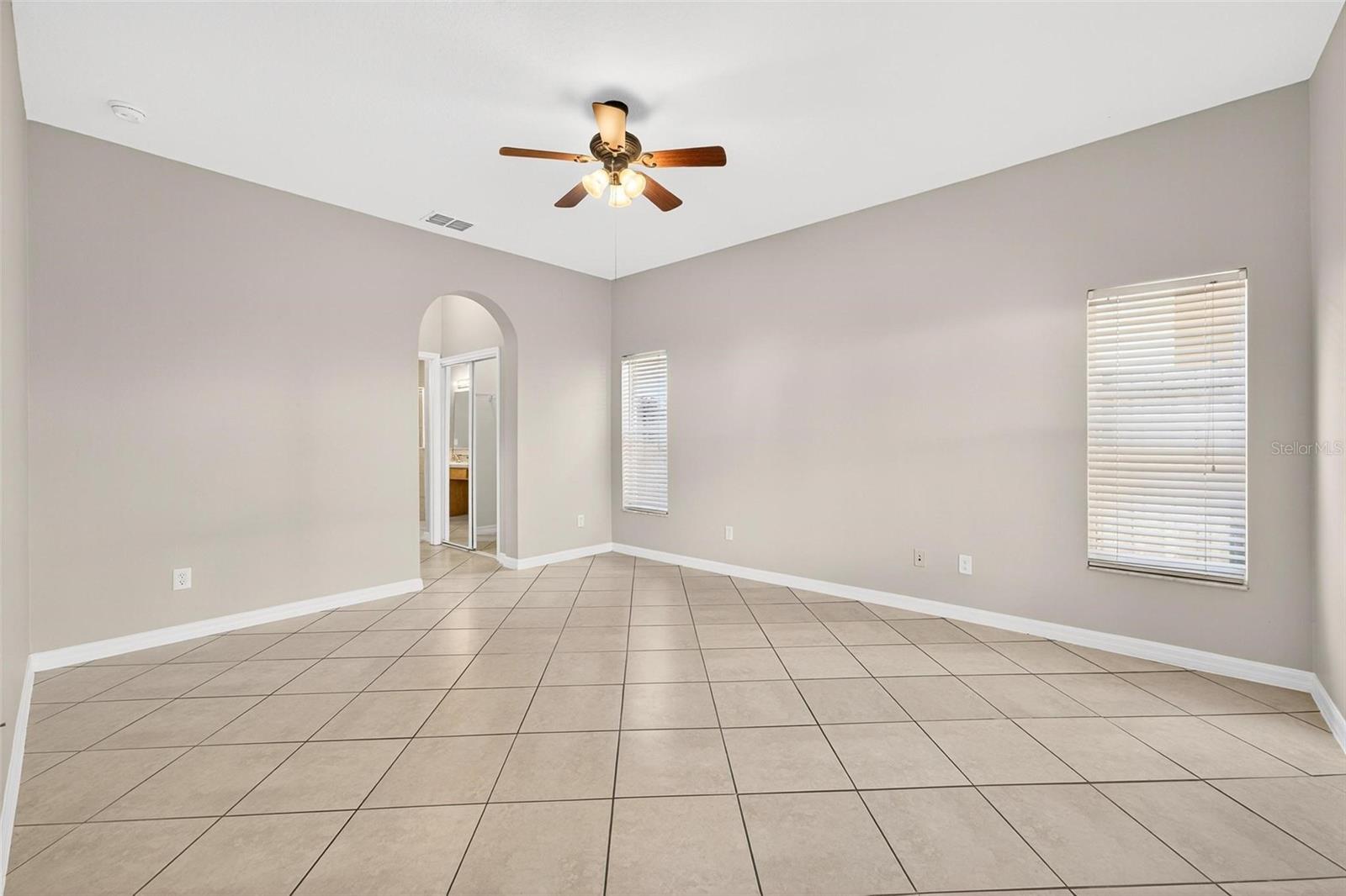 1412 LONGVILLE CIR, TAVARES, FL, 32778