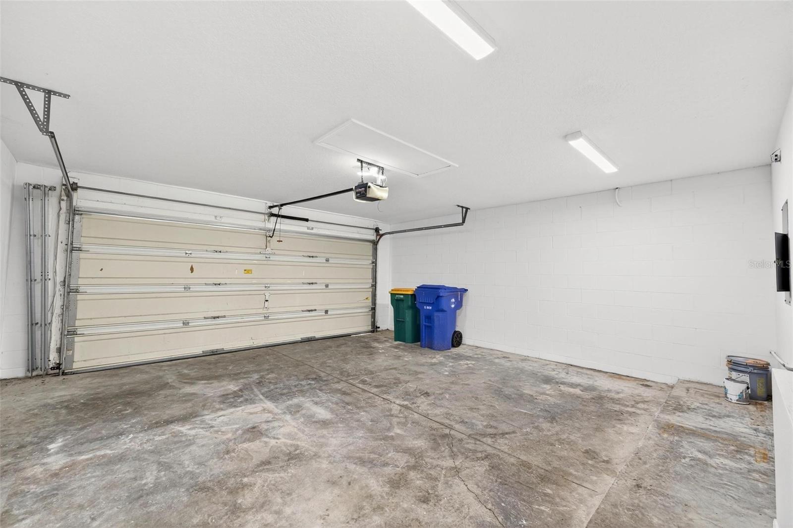 1412 LONGVILLE CIR, TAVARES, FL, 32778