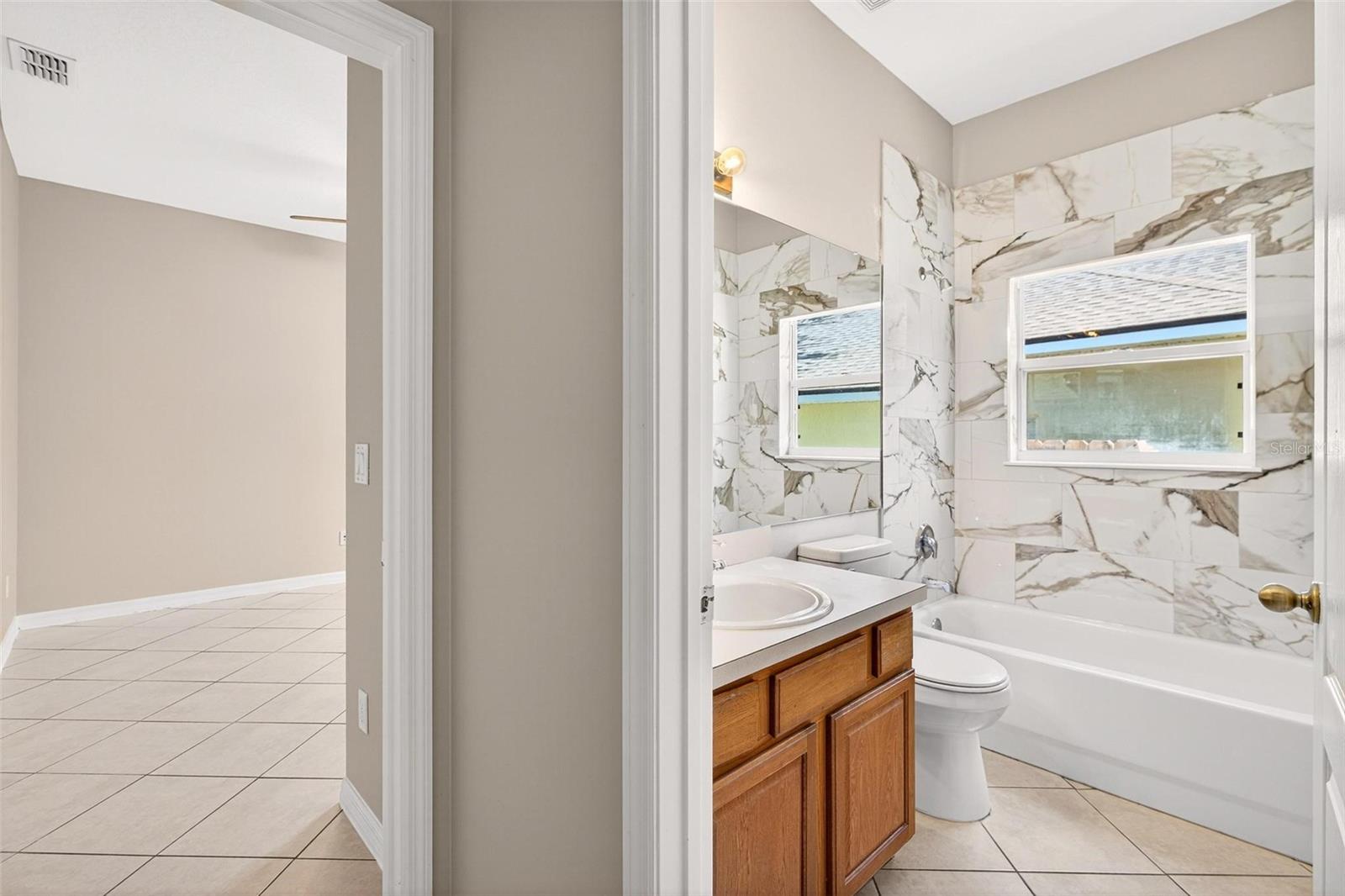 1412 LONGVILLE CIR, TAVARES, FL, 32778