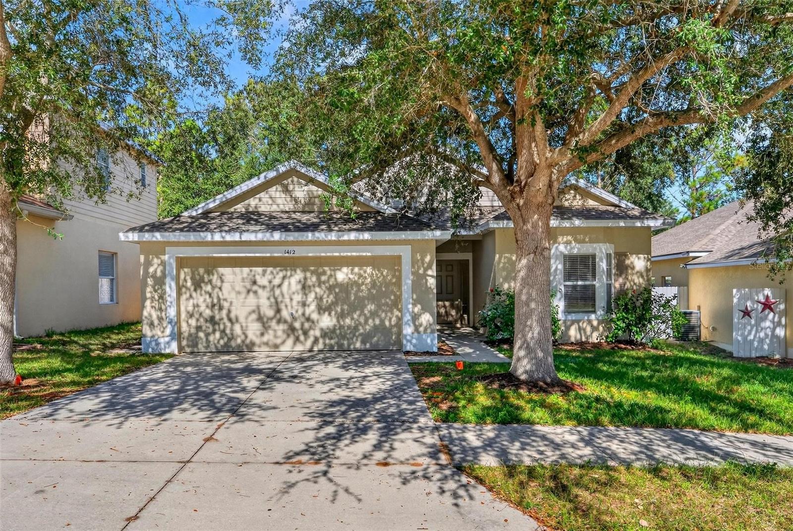 1412 LONGVILLE CIR, TAVARES, FL, 32778