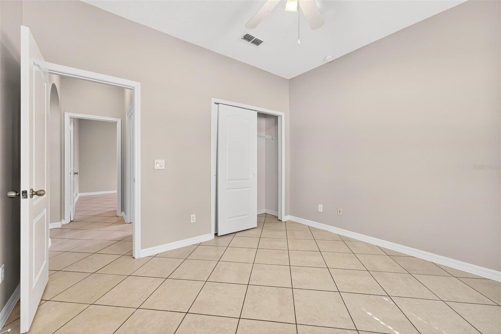 1412 LONGVILLE CIR, TAVARES, FL, 32778