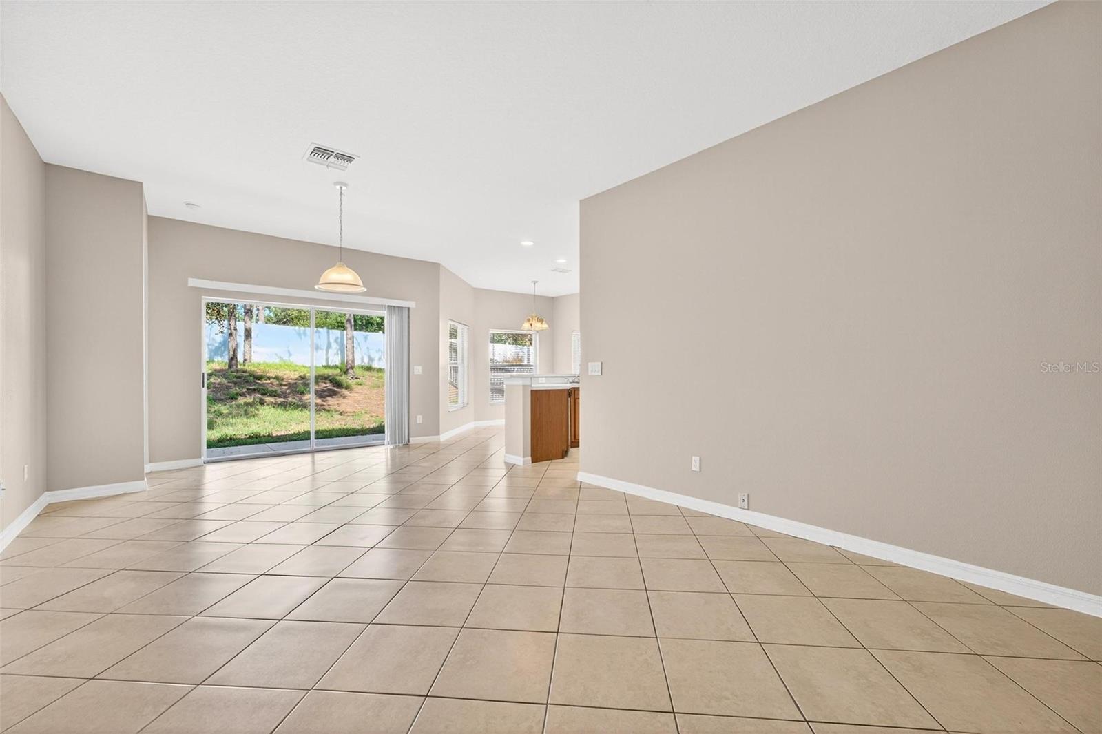 1412 LONGVILLE CIR, TAVARES, FL, 32778